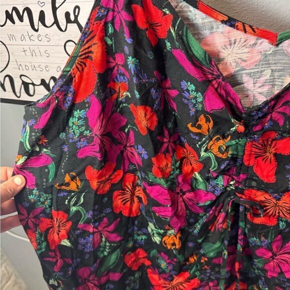 Ava&Viv Women's Cinched Tank Top Black Floral 2X Size XXL or 2X - Picture 8 of 11